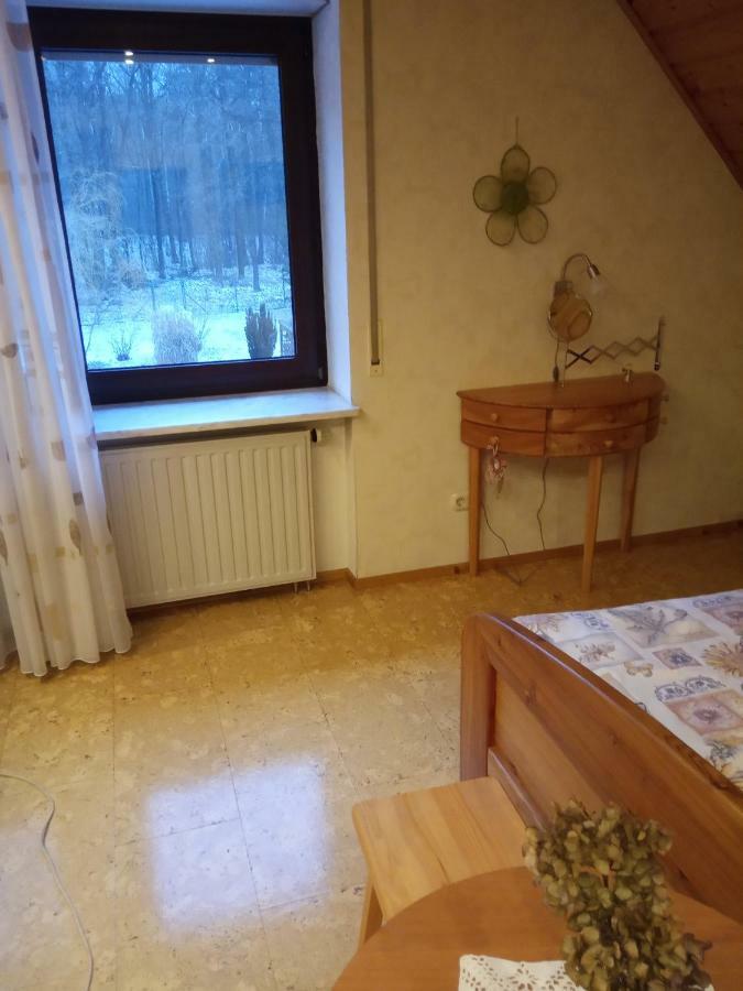 Kwatery Przy A4 Dabrowa Boleslawiecka Exteriör bild